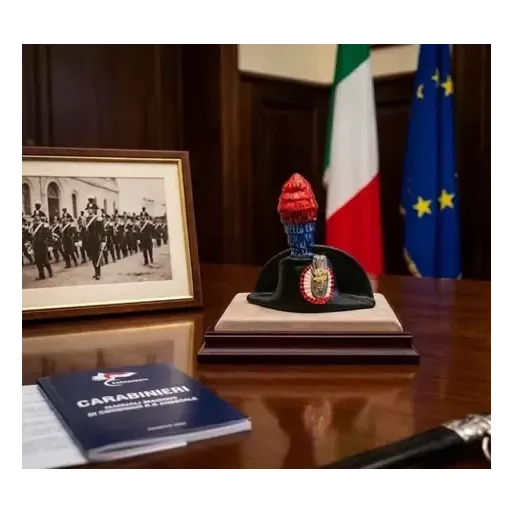 Lucerna Carabinieri in Ceramica di Caltagirone artigianale